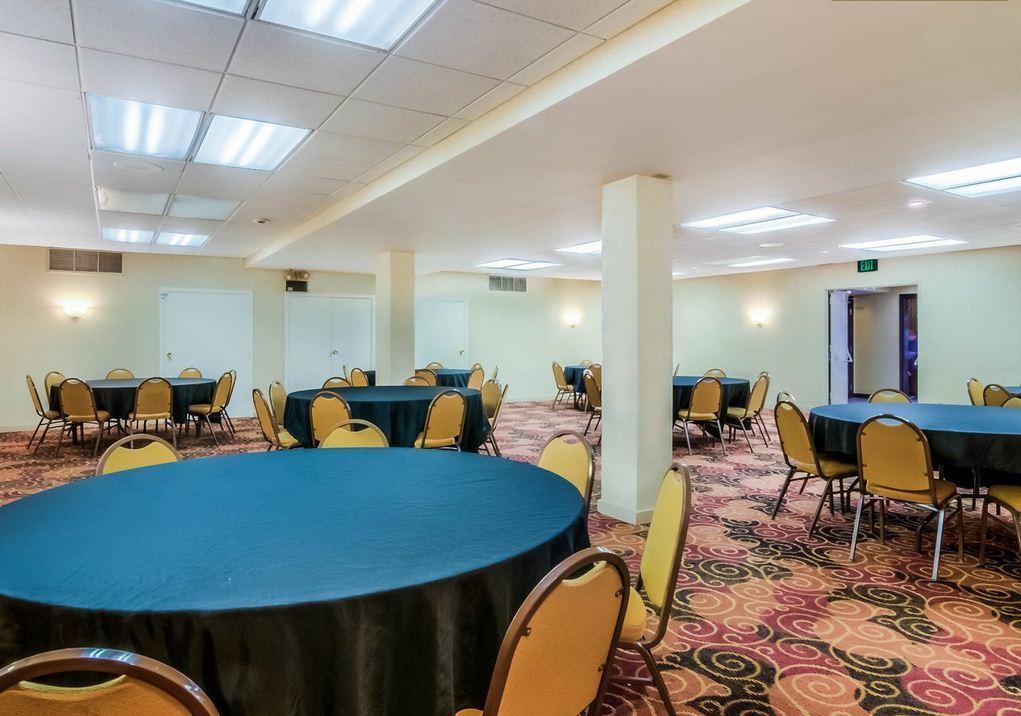 Econo Lodge - ساوث بند المظهر الخارجي الصورة