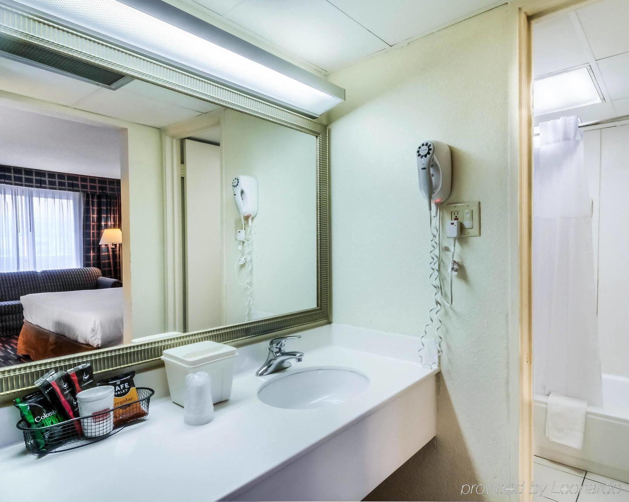 Econo Lodge - ساوث بند المظهر الخارجي الصورة